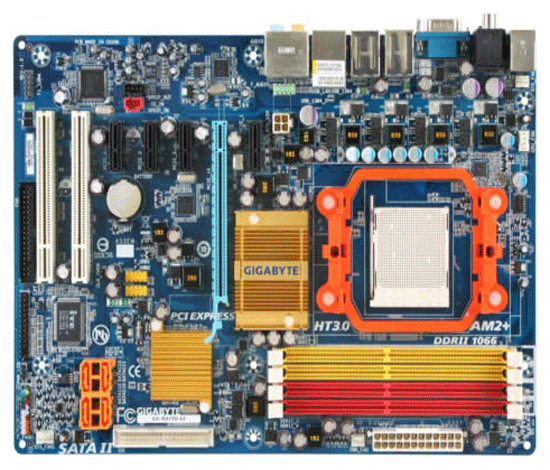 S-AM2 Gigabyte MA770-S3 (AMD 770 4*DDR2-1066 PCI-Ex16(2.0) 8ch GLAN 3*1394 ATX)